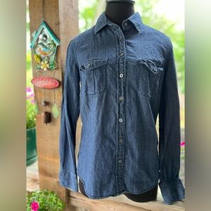 J. Crew Blue Chambray Button Front Roll Tab Sleeve Front Pockets Jean Shirt